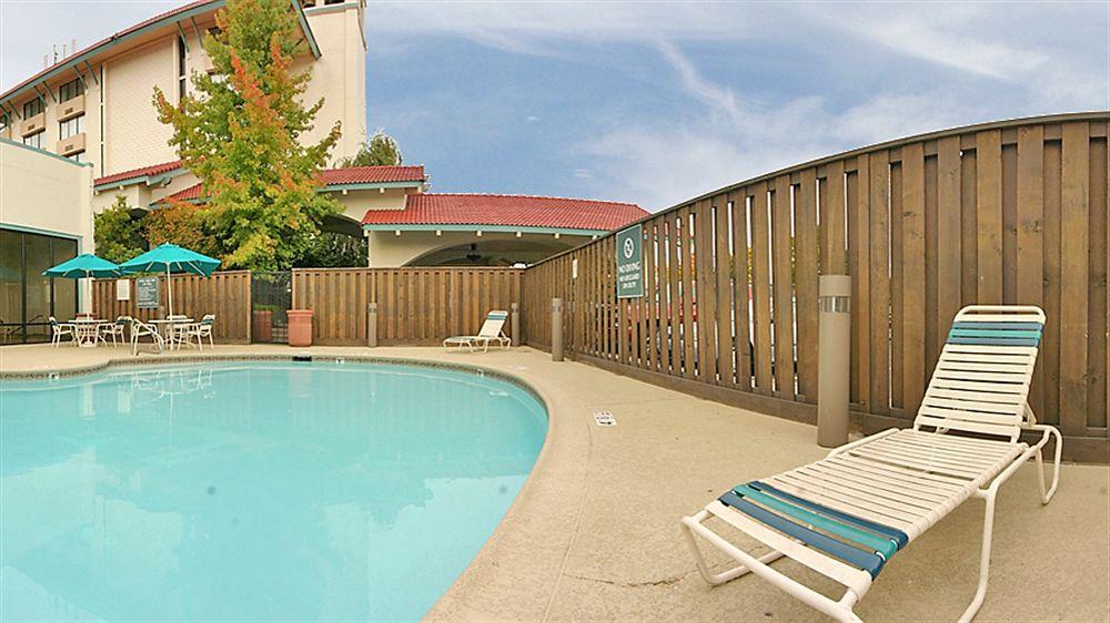 La Quinta By Wyndham Seattle Sea-Tac Airport Hotel SeaTac Exterior photo