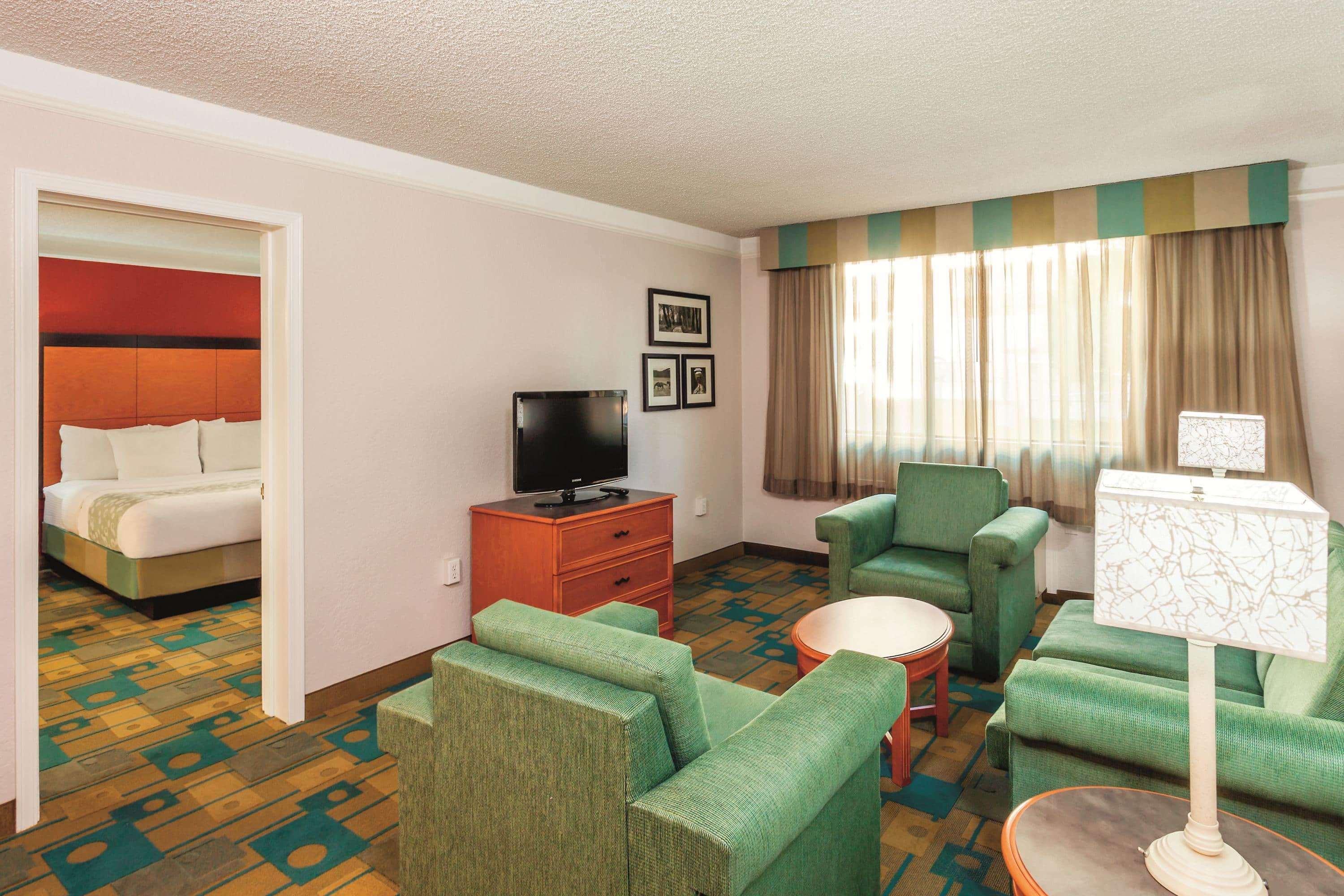 La Quinta By Wyndham Seattle Sea-Tac Airport Hotel SeaTac Exterior photo