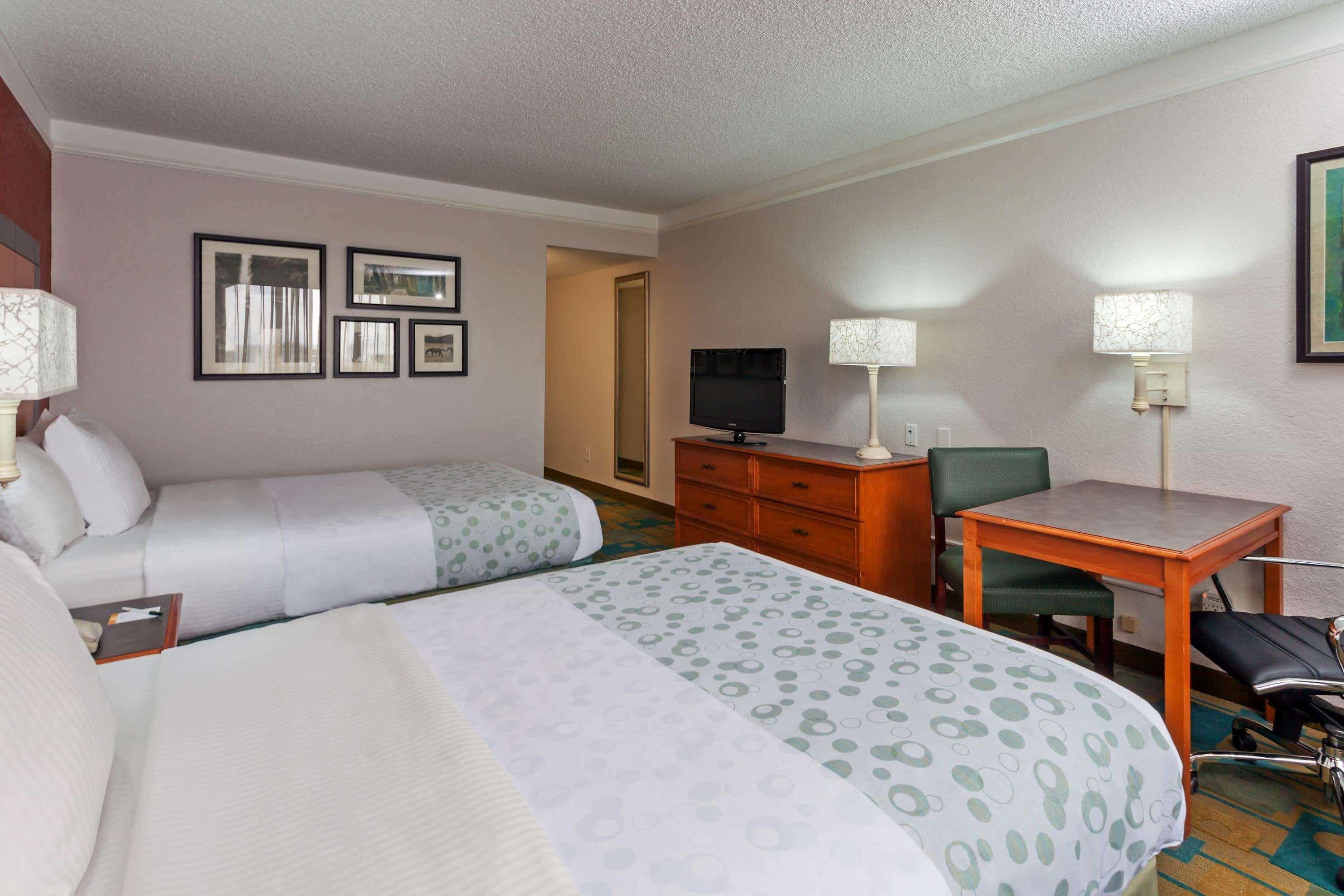 La Quinta By Wyndham Seattle Sea-Tac Airport Hotel SeaTac Exterior photo