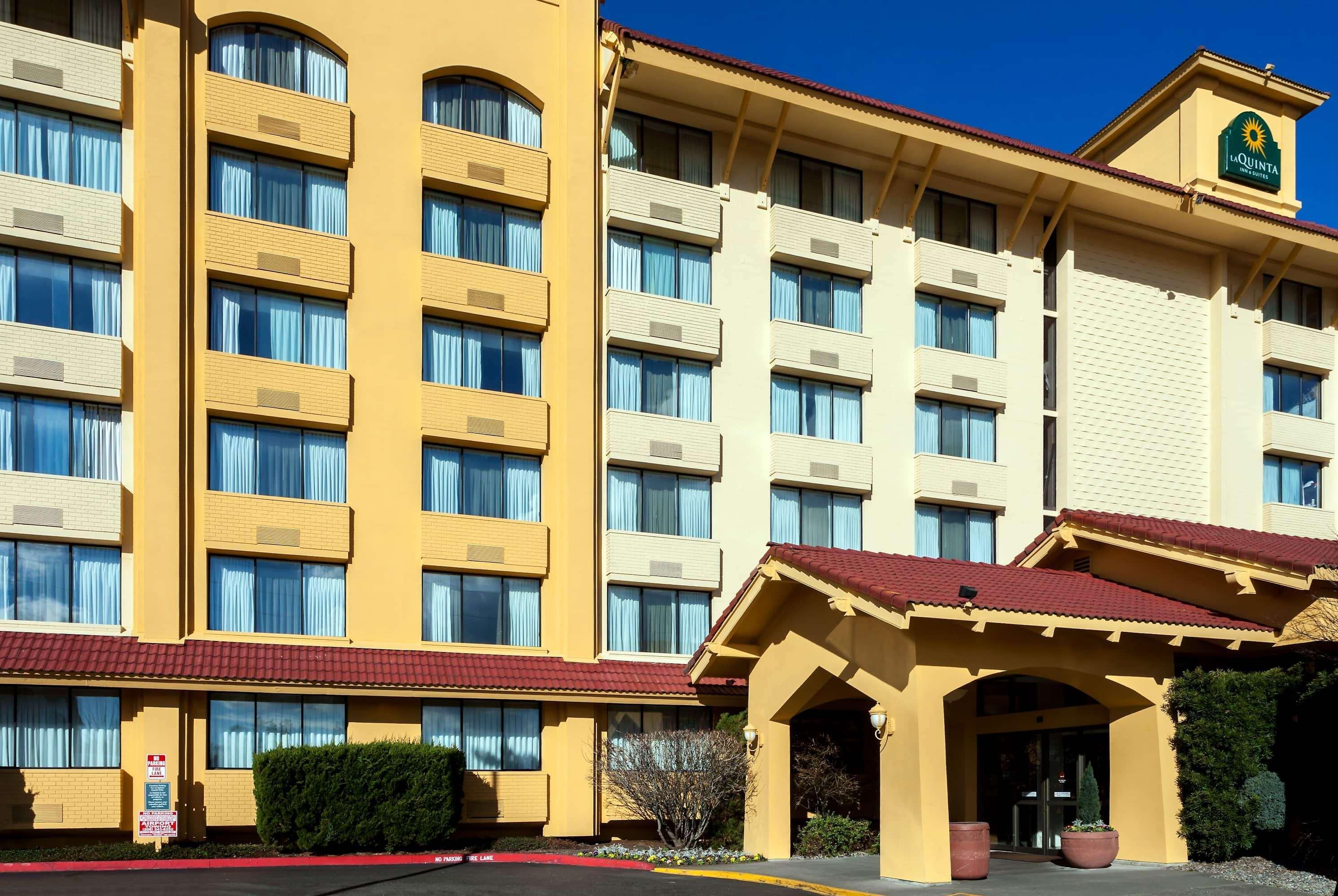La Quinta By Wyndham Seattle Sea-Tac Airport Hotel SeaTac Exterior photo