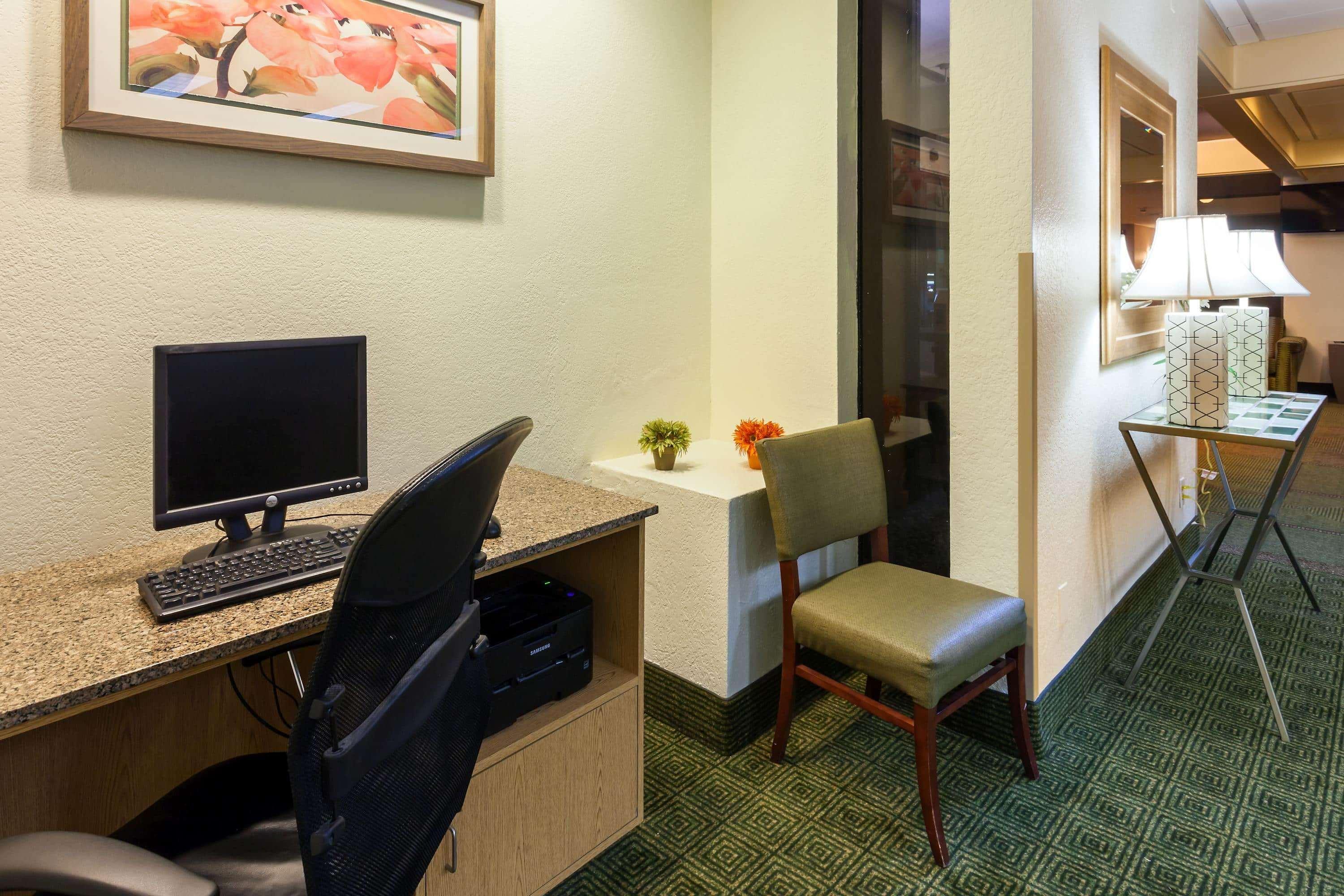 La Quinta By Wyndham Seattle Sea-Tac Airport Hotel SeaTac Exterior photo